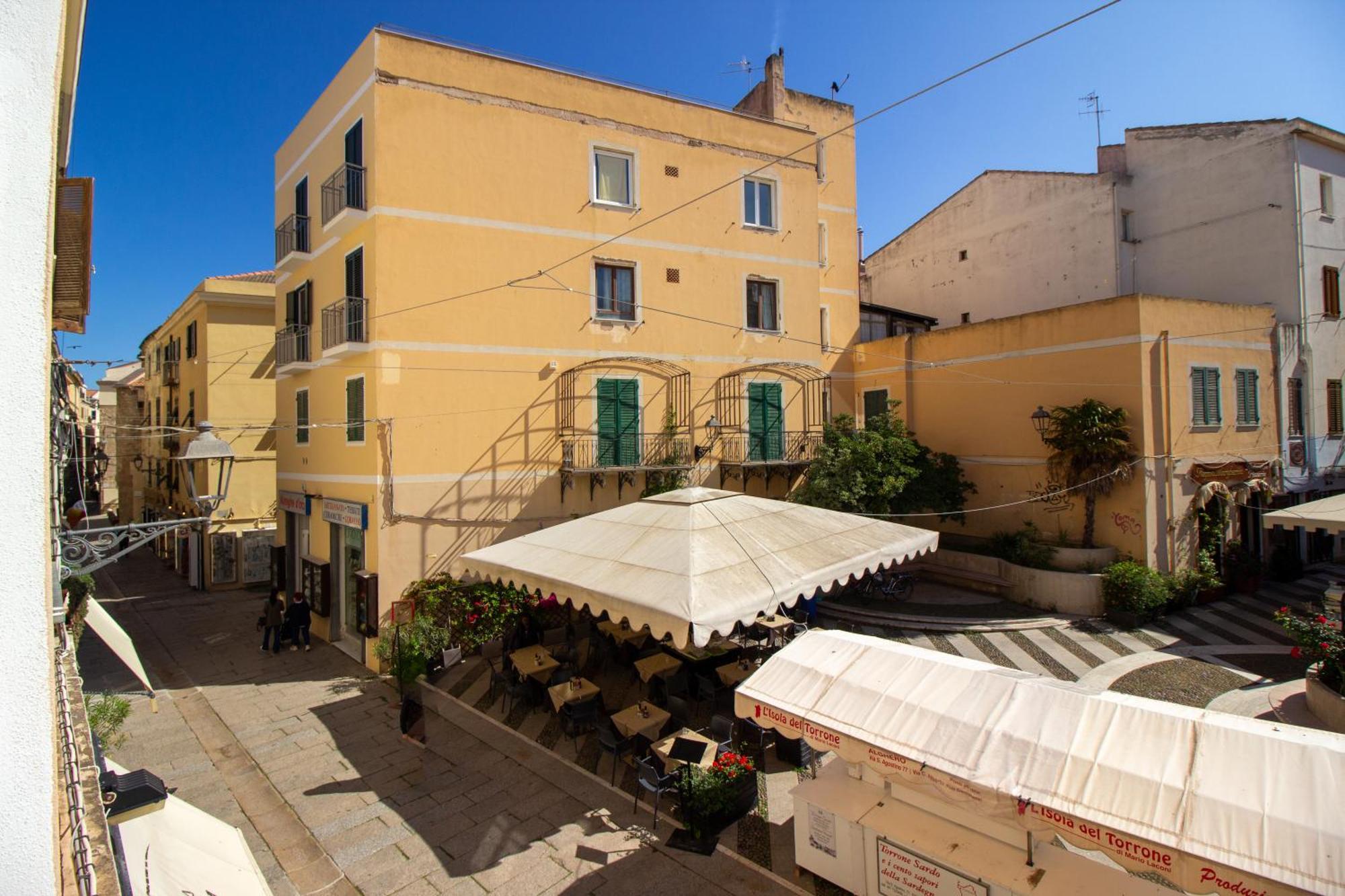 Alghero Appartamento In Centro Casa Ferret المظهر الخارجي الصورة