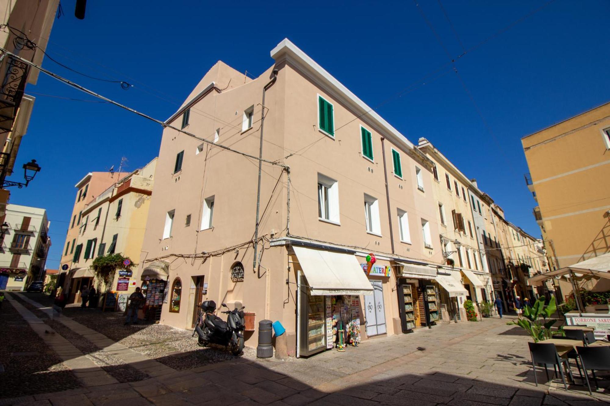 Alghero Appartamento In Centro Casa Ferret المظهر الخارجي الصورة